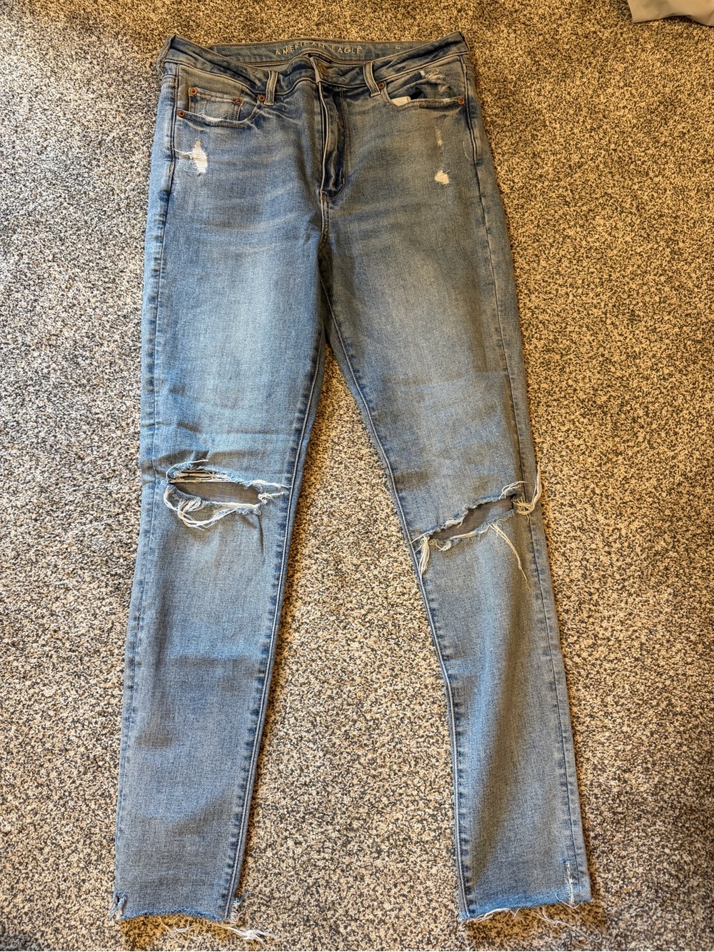 American Eagle Outfitters Light Blue Ripped Skinny Jeans